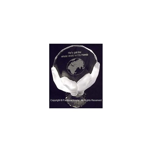 Hand He’s got the whole world