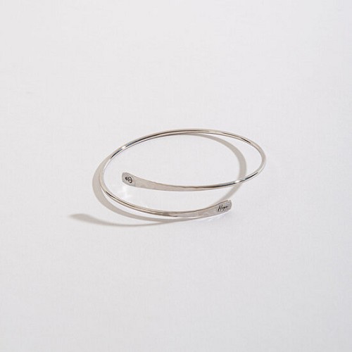Bangle bracelet hope/anchor