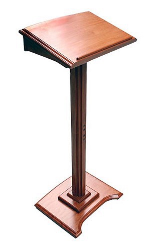 Lezenaar op voet hout 116cm h blad 45×33