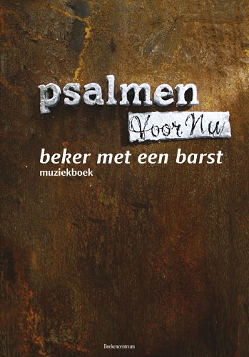 Beker met een barst muziekboek